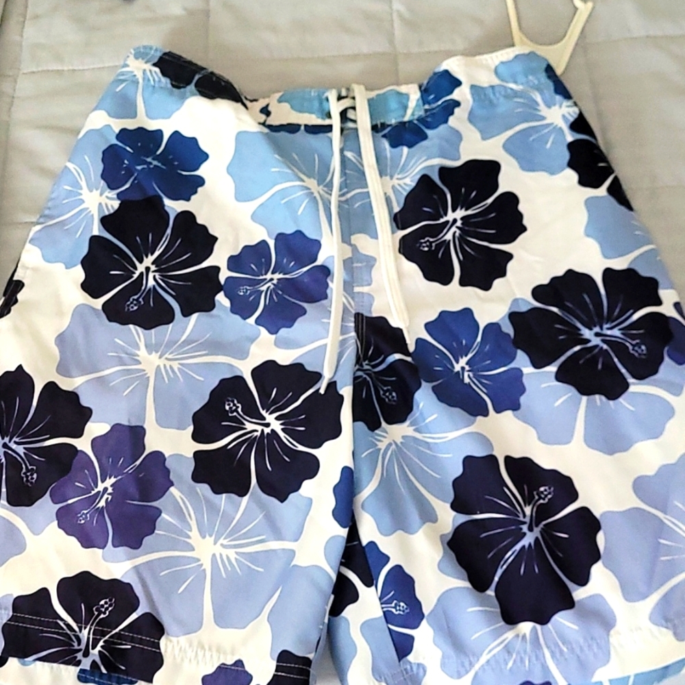 Men's swim shorts